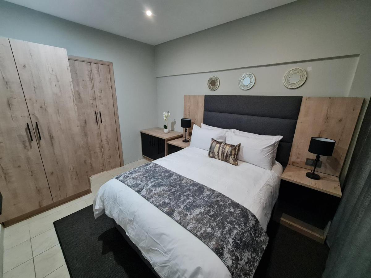 דורבן Luxe On Ridge Boutique Hotel מראה חיצוני תמונה