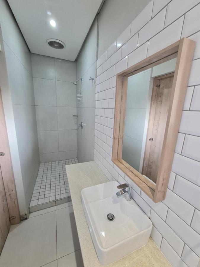 דורבן Luxe On Ridge Boutique Hotel מראה חיצוני תמונה